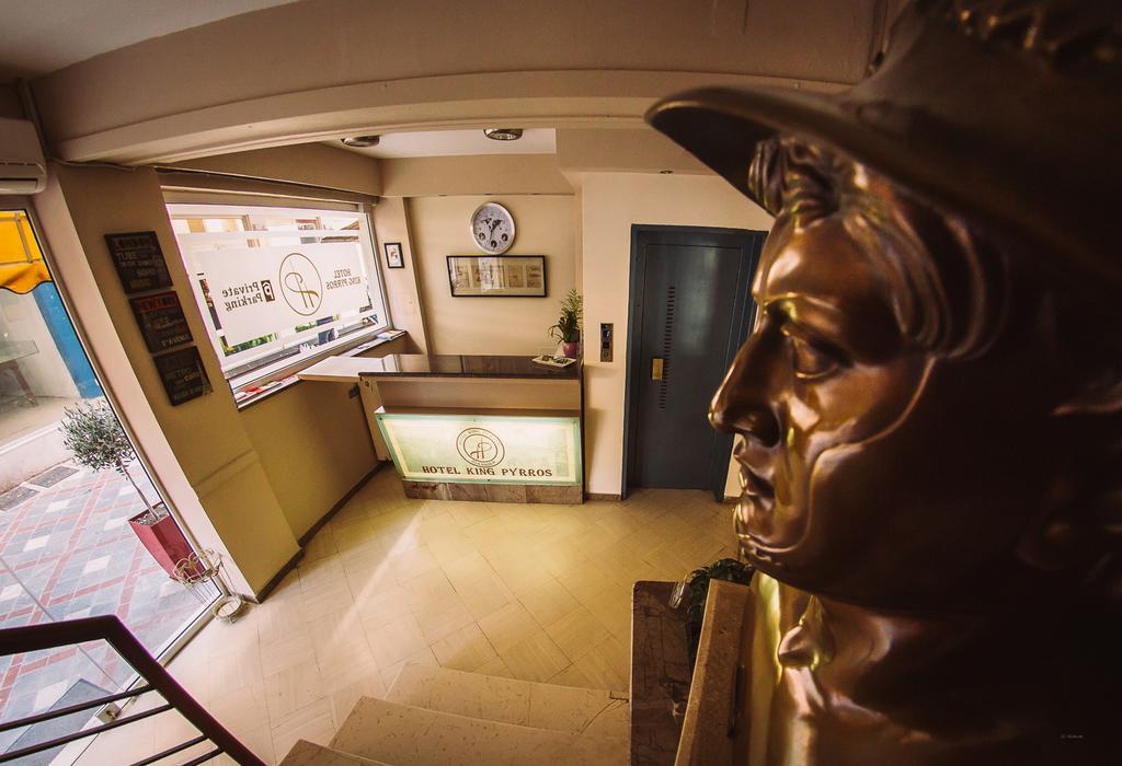 Hotel King Pyrros Ioannina Ngoại thất bức ảnh