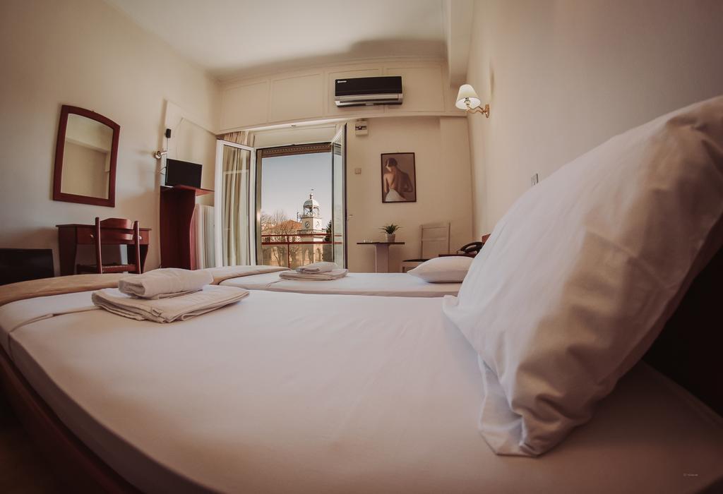 Hotel King Pyrros Ioannina Ngoại thất bức ảnh