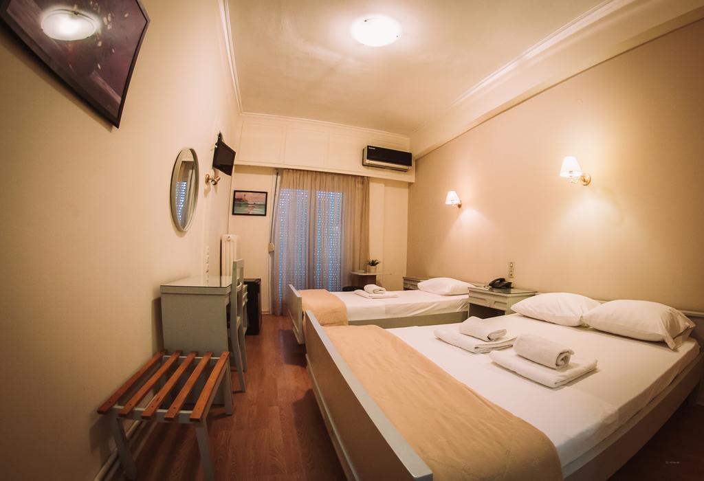 Hotel King Pyrros Ioannina Phòng bức ảnh